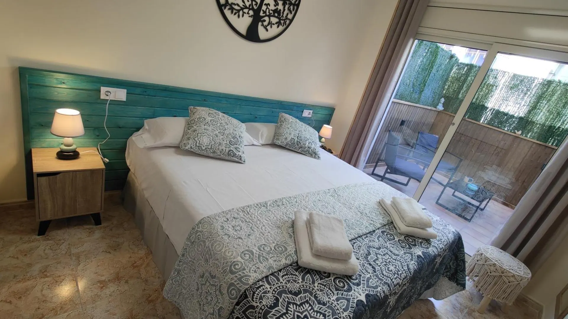 Renthappydays Comme Chez Soi B 5 Apartment Lloret de Mar Spain