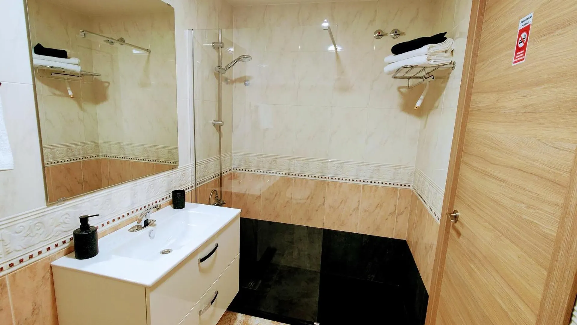 Renthappydays Comme Chez Soi B 5 Apartment Lloret de Mar